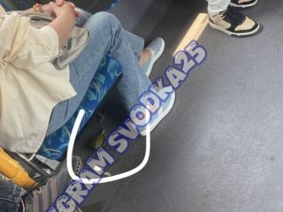 Гранату в автобусе обнаружили пассажиры во Владивостоке