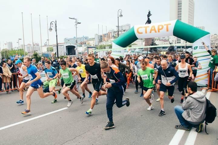 «Зеленый марафон» во Владивостоке: офлайн-забег по красивейшей набережной или онлайн из любой точки России