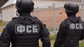 Фото: кадр видео | Брали с ФСБ: в Приморье двое полицейских подозреваются в вымогательстве