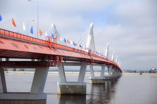 Фото: amurobl.ru | Автомобильный мост через Амур связал Хэйхэ и Благовещенск
