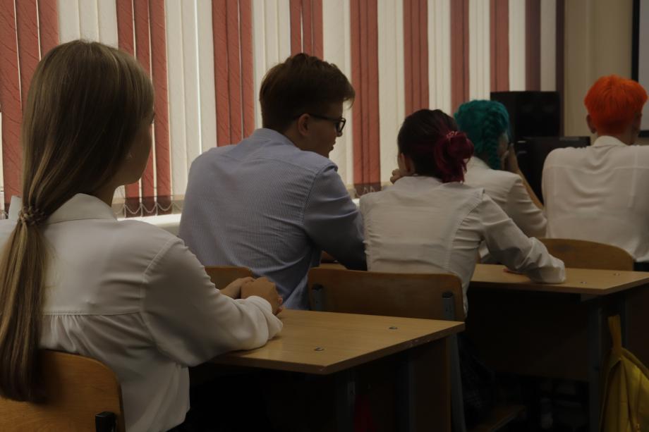 Фото: PRIMPRESS | В Минпросвещения поддержали инициативу Путина о новом предмете в школах