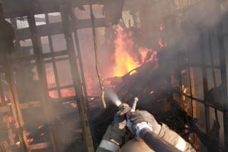 Фото: МЧС России по ПК | Огнеборцы ликвидировали возгорание жилого дома в Приморье