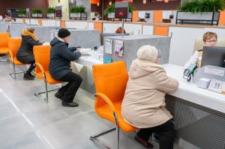 Фото: mos.ru | Пенсионеров, у которых пенсия ниже 27 293 рублей, призвали оформить новую выплату