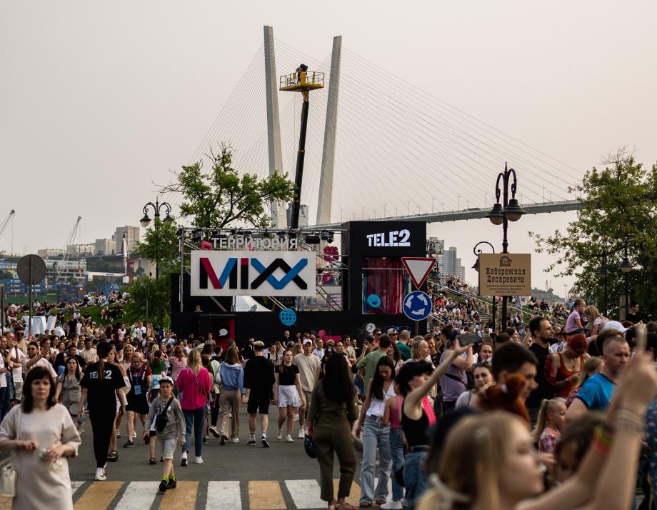 Расширяя интересы: Mixx от Tele2 произвел фурор на VK Fest во Владивостоке