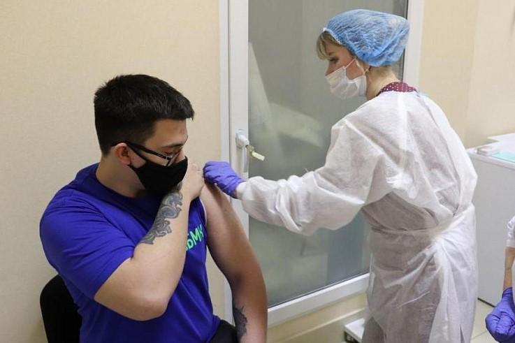 «Это неизбежно». Кремль сделал заявление о прививках от COVID