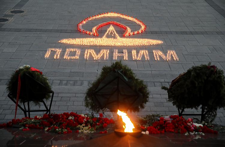 «Лучи Победы» и «Огненные картины»: как прошел День памяти и скорби в Приморье