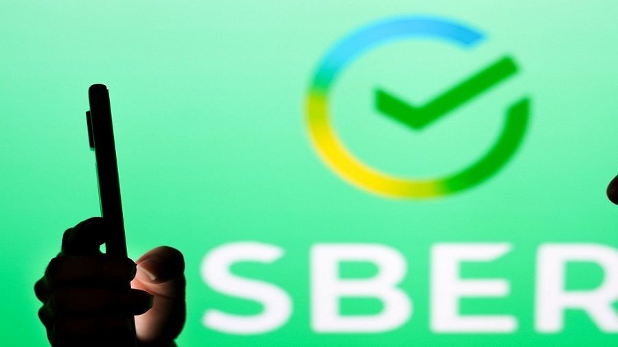 Всегда на связи: Сбер и Yota запустили сервис «Умный автоплатёж»