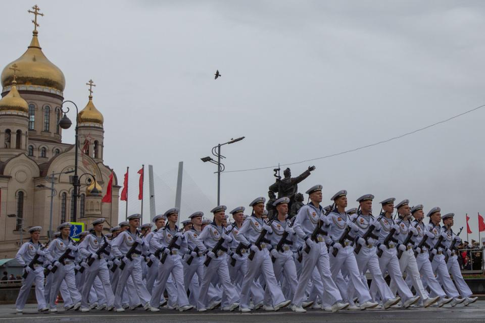 Владивосток парад 9 мая фото
