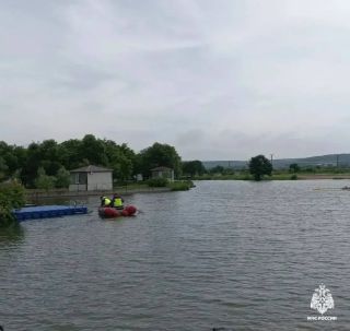 Спасатели нашли тела девушек, утонувших в парке «Радужный» в Уссурийске