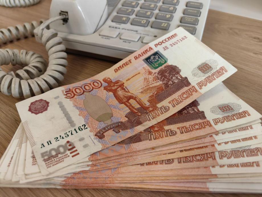 В Приморье мошенница развела пенсионерку на 100 тысяч рублей