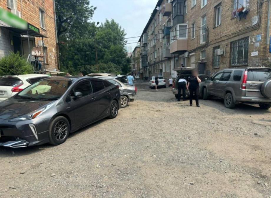 Во Владивостоке задержан горе-дрифтер, выбивший страйк из шести машин