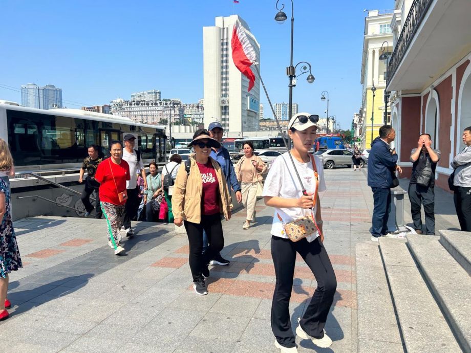 Качество, а не количество: Приморье хочет уйти от массовых потоков туристов из Китая