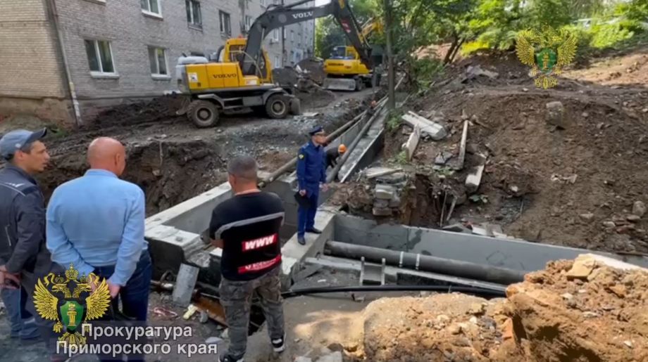 Во Владивостоке неприятная находка обнаружилась во время земляных работ
