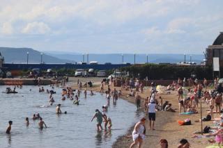 «Вас разводят». Российских туристов предупредили о мошенниках на курортах