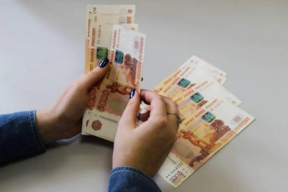 Фото: PRIMPRESS | В России растет спрос на специалистов с зарплатой до 200 тысяч рублей в месяц