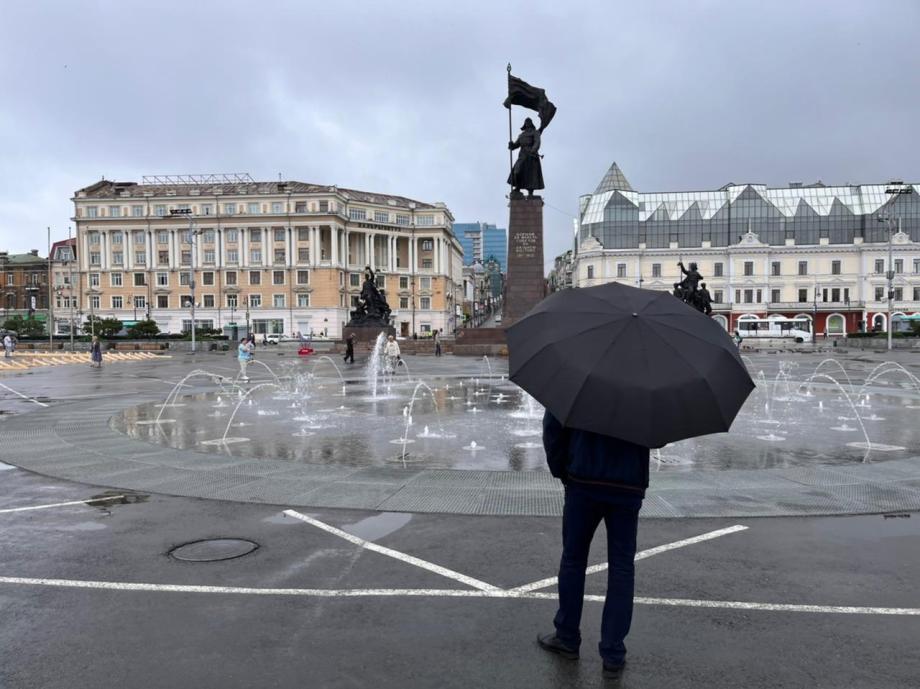 Фото: PRIMPRESS | Дождь во Владивостоке затянется на двое суток