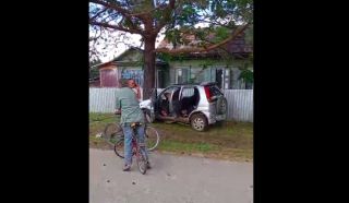 Жуткое ДТП в Дальнереченске: машина с подростком за рулем влетела в дерево