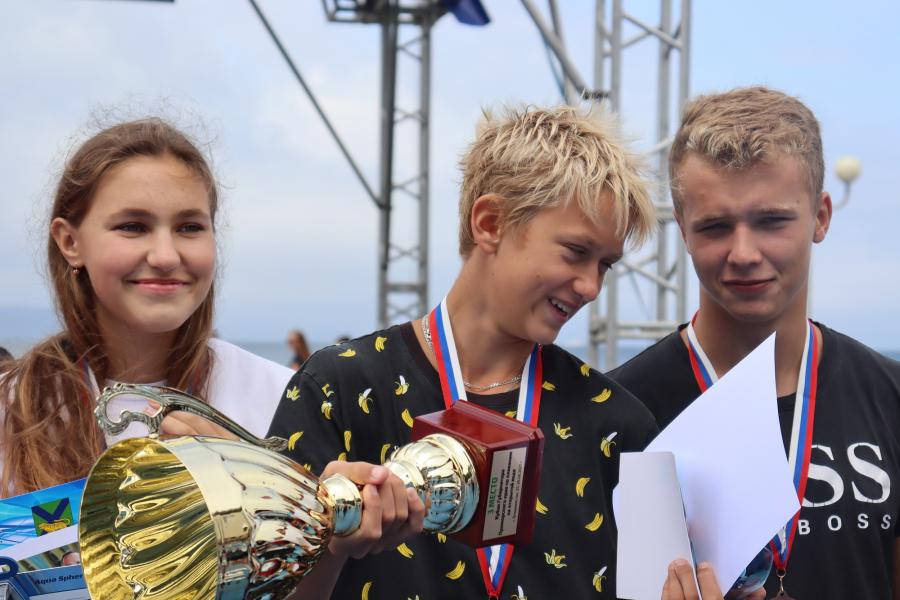 Во Владивостоке наградили победителей и призеров Кубка губернатора Приморского края по плаванию на открытой воде