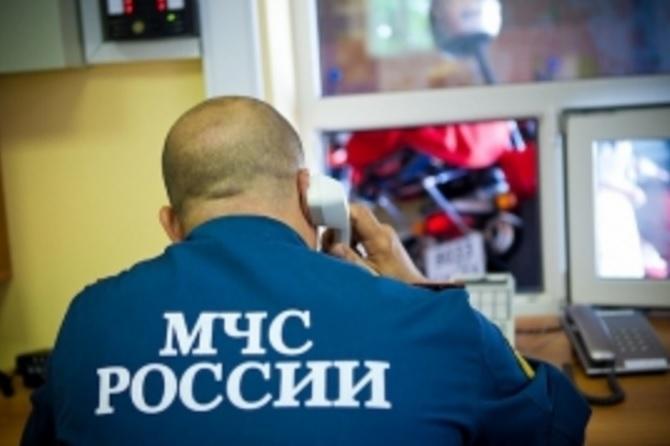 Фото: 25.mchs.gov.ru | Во Владивостоке сотрудники МЧС спасли пенсионера на острове