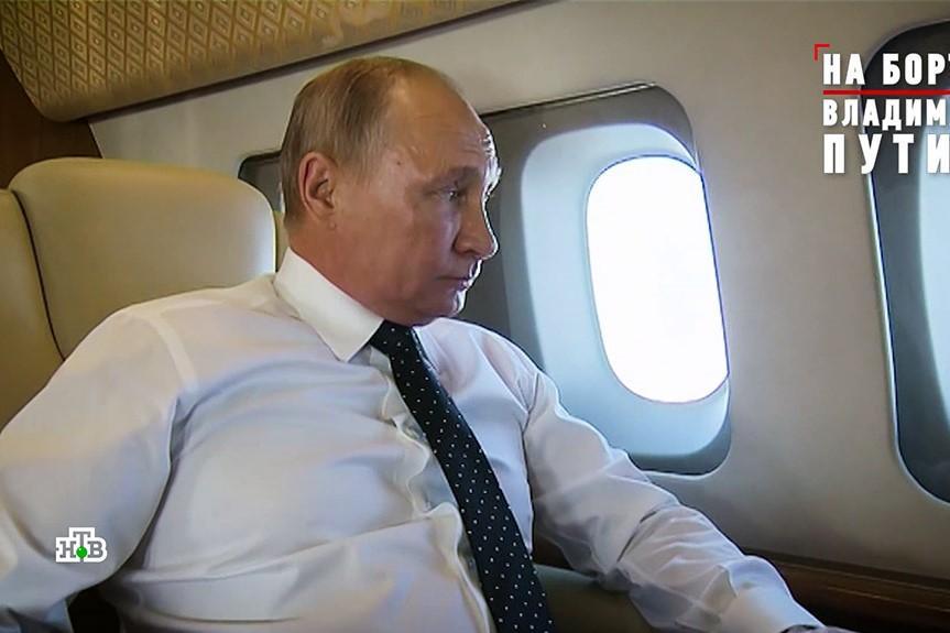 Путин подлетает к Владивостоку: куда он поедет сразу из аэропорта