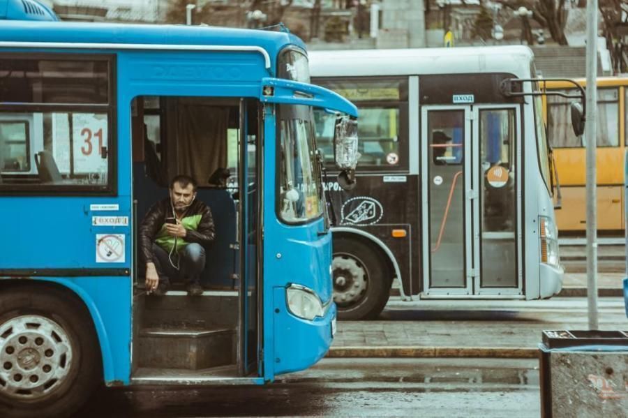 Во Владивостоке наблюдаются сбои в работе пассажирских автобусов