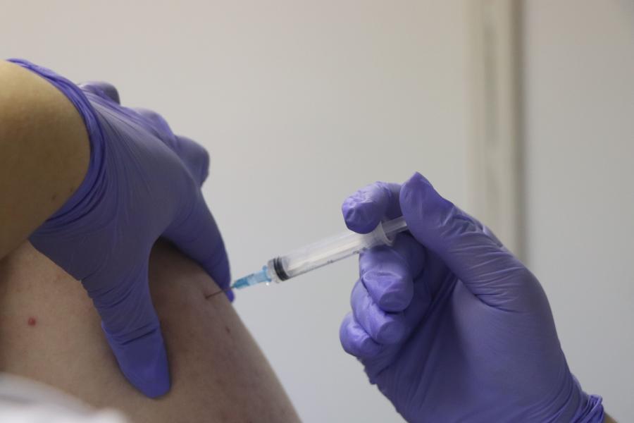 Фото: PRIMPRESS | В Приморье планируют вакцинировать от гриппа порядка миллиона человек