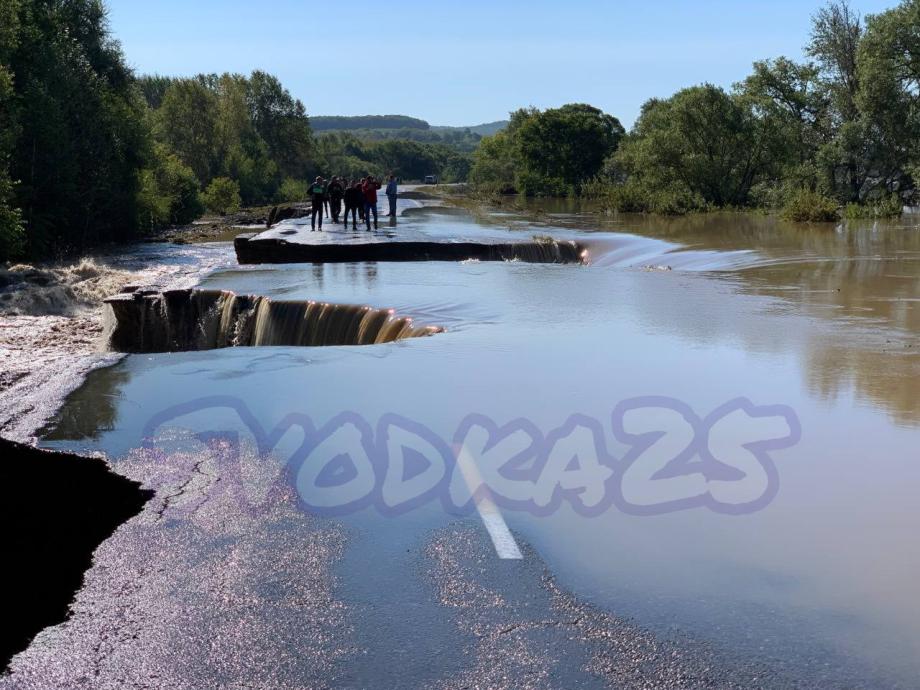 Фото: svodka25 | Приморцам показали чугуевские водопады