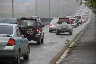 Губернатор Приморья попросил у президента новый мост