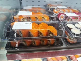 Суши-мания во Владивостоке: цены на роллы бьют рекорды