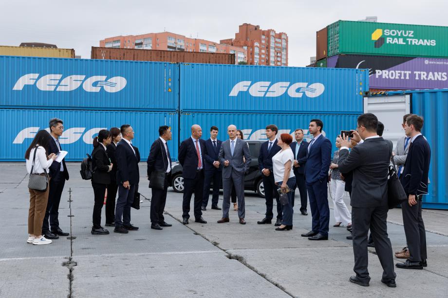 Фото: Пресс-служба FESCO | ВМТП продемонстрировал китайским автопроизводителям возможности FESCO Automotive
