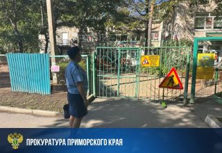 Скандал в детском саду в Приморье : воспитатели принуждают малышей к еде