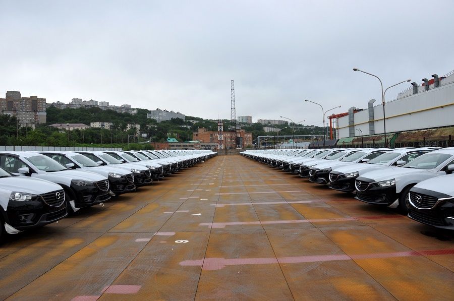 Как в 2025 году безопасно привезти новый заграничный автомобиль в Россию