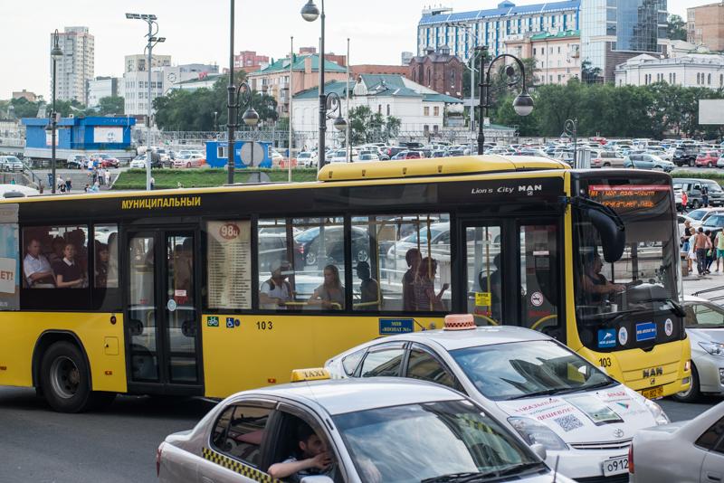 Фото: PRIMPRESS | Известная журналистка раскритиковала автобусы во Владивостоке