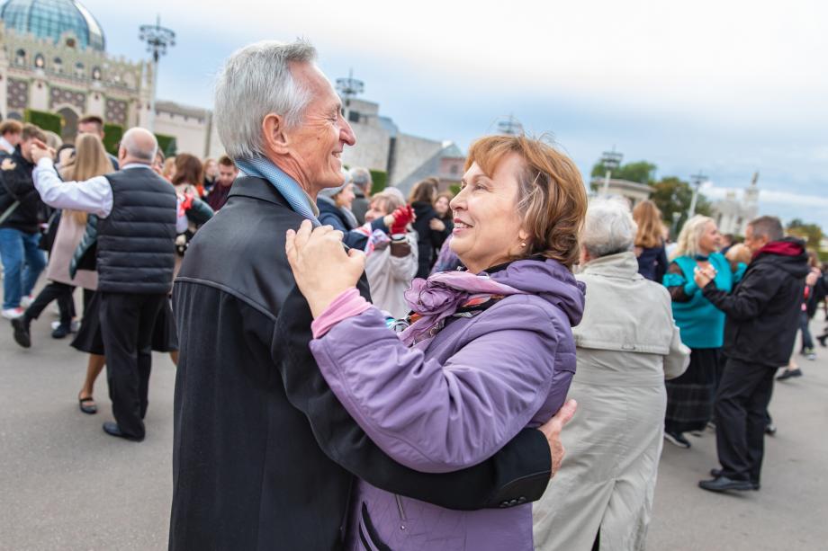 Фото: mos.ru | Всем, кто старше 57 лет. Пенсионерам дадут новую льготу с 30 сентября