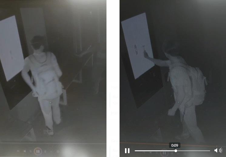 Фото: кадры видео | Во Владивостоке вандалы разгромили сенсорные экраны на двух остановках