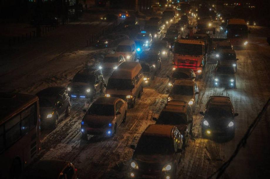 Фото: PRIMPRESS | Сильный снегопад на 24 часа и мороз до минус 14 градусов обрушатся на Владивосток