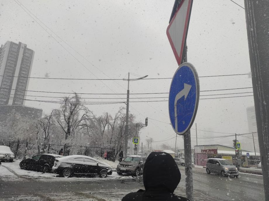 Фото: PRIMPRESS | Дождь, снег, штормовой ветер: Борис Кубай предупредил об ухудшении погоды в Приморье
