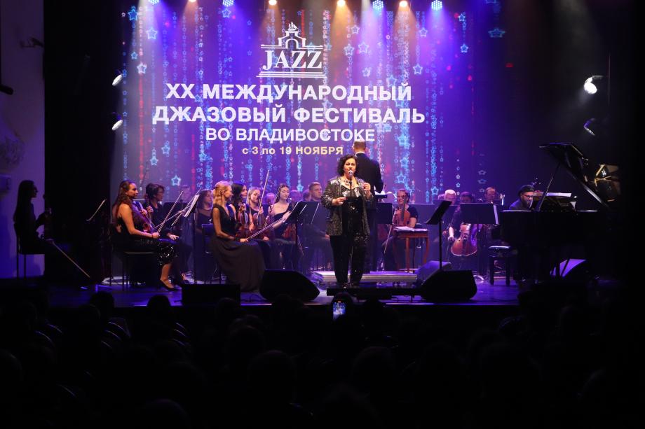 Фото: Екатерина Дымова / PRIMPRESS | Мариам Мерабова открыла XX юбилейный Международный джазовый фестиваль во Владивостоке