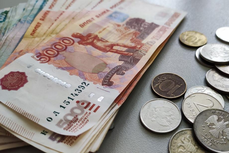 Фото: PRIMPRESS | «Всем, у кого зарплата ниже 69 000 рублей». Россиянам объявили о важном изменении