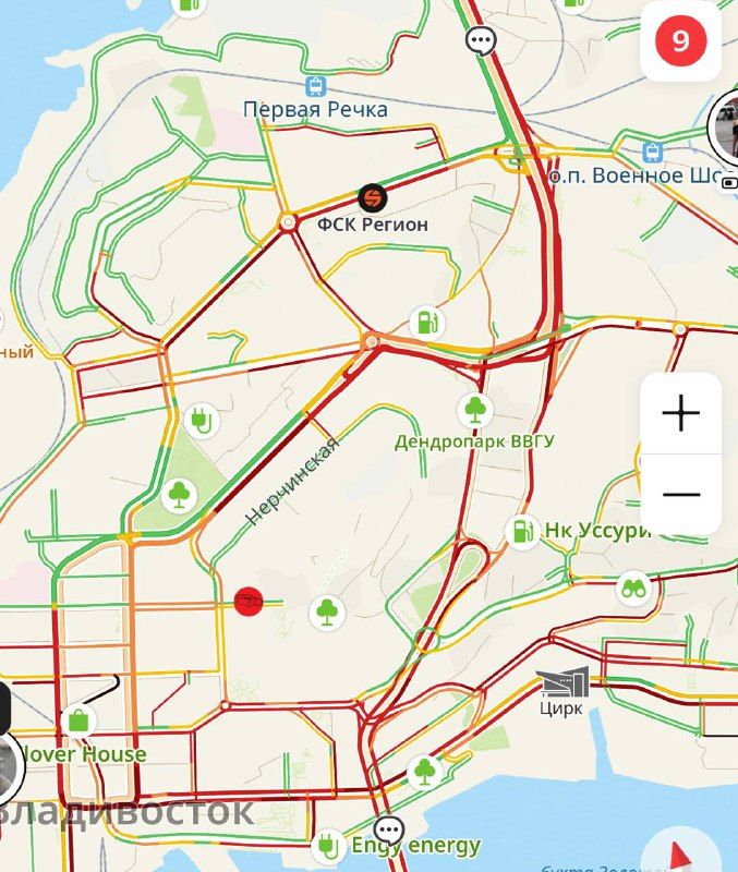 «Выделенку» убрали, но Владивосток продолжает стоять в коловых пробках