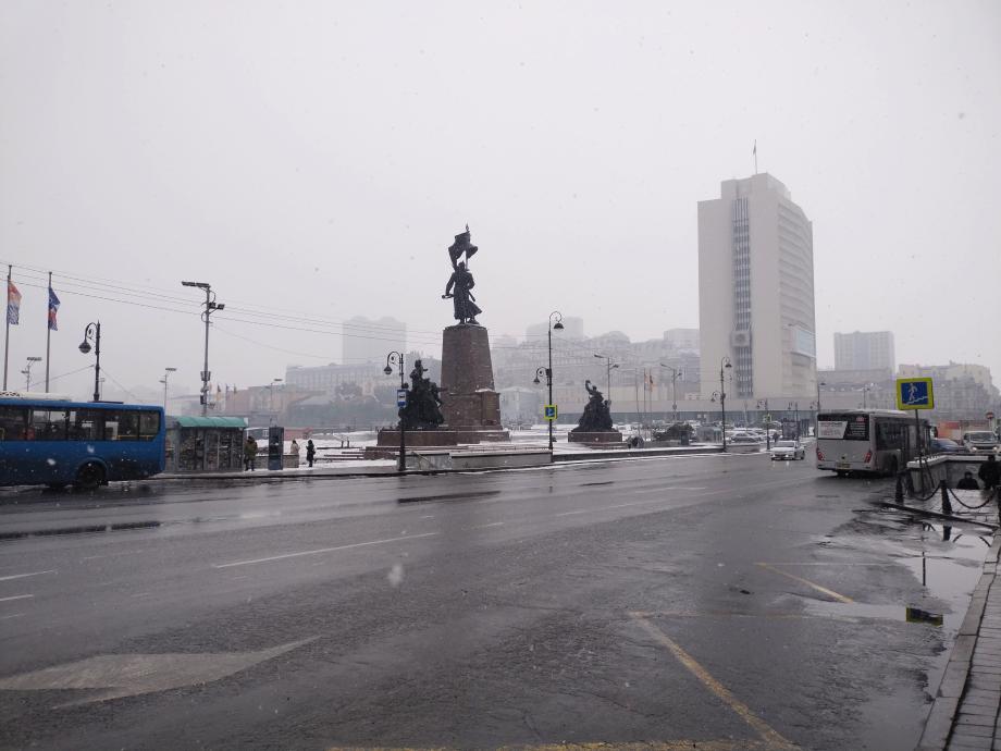 Фото: PRIMPRESS | В центре Владивостока станет больше платных мест для парковки