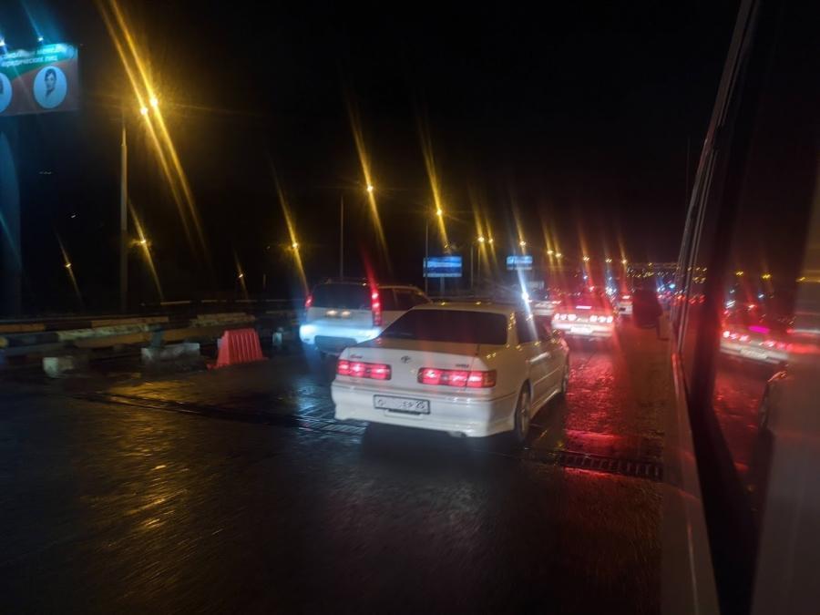 Фото: PRIMPRESS | Жители Владивостока пожаловались на ночной беспредел автомобилистов