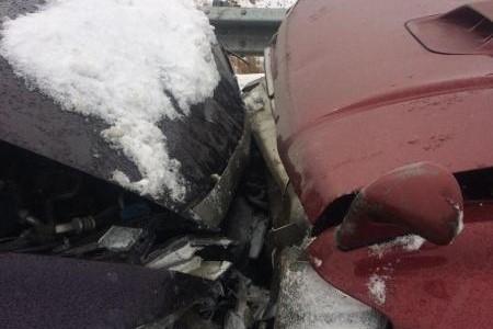 В эти минуты: еще один автомобиль уничтожен во Владивостоке