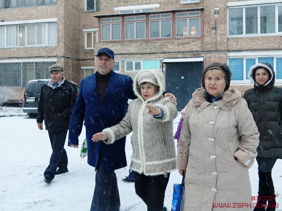 Фото: zspk.gov.ru | Депутаты контролируют благоустройство и ремонт дорог в Приморье