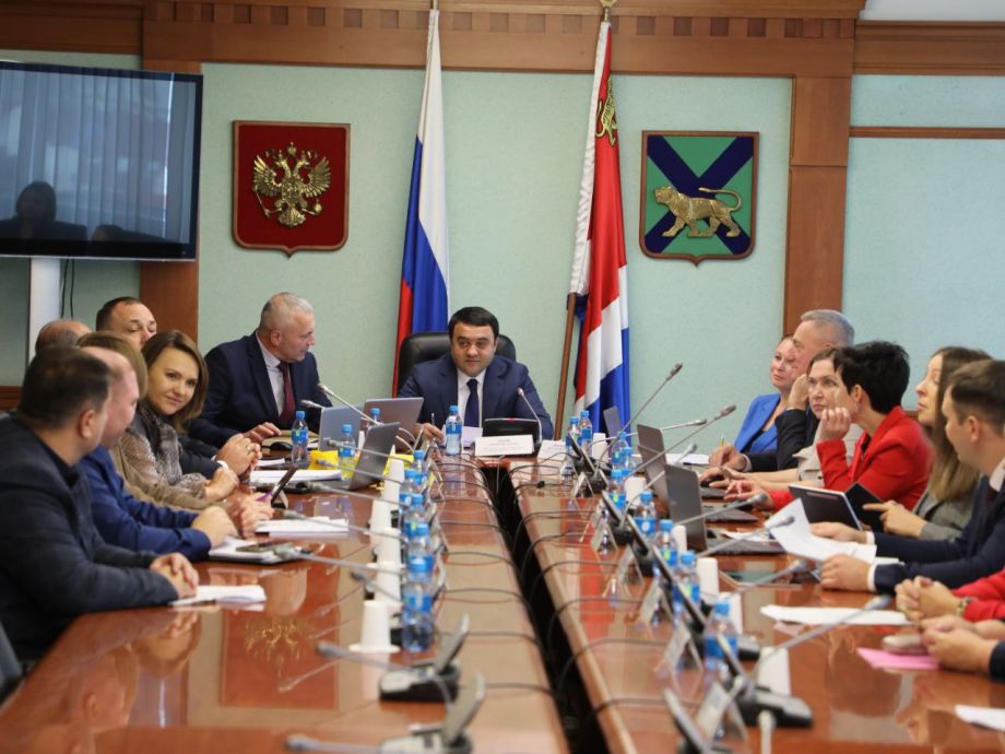 Больше 230 километров дорог планируют отремонтировать до конца года в Приморье