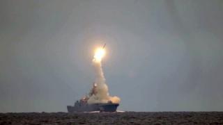 У берегов Приморья остановлен американский военный корабль