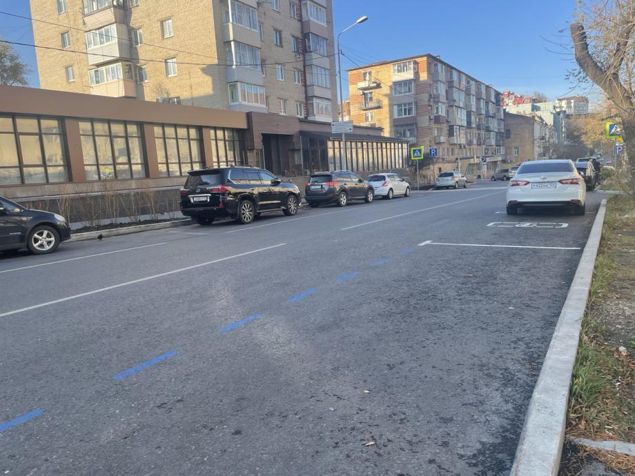 Стало известно, кто будет контролировать платную парковку во Владивостоке