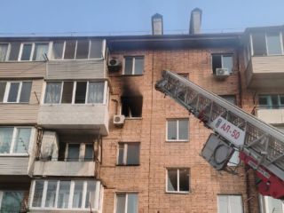 Трагедия в Артеме: огонь охватил квартиру и оборвал жизнь человека