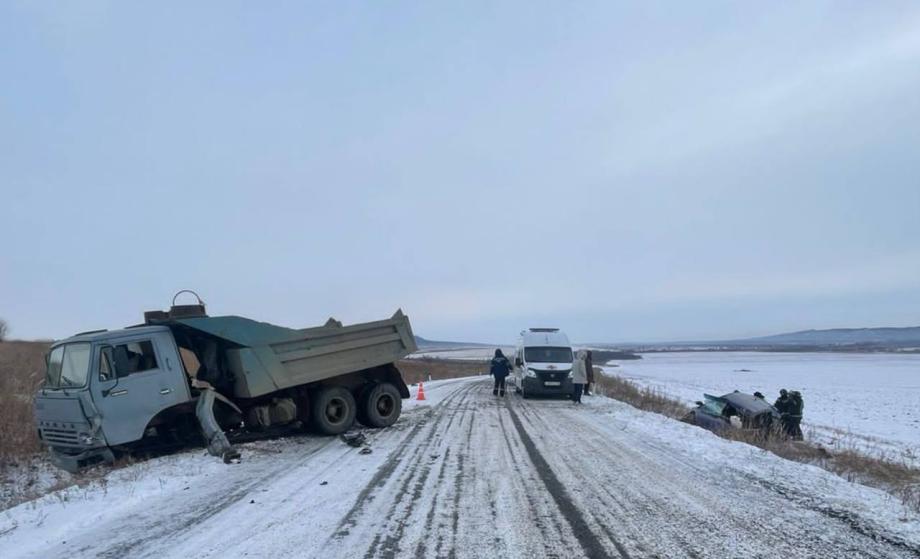 Фото: прокуратура Приморского края | Prius против КамАЗа: лобовое столкновение привело к трагедии в Приморье