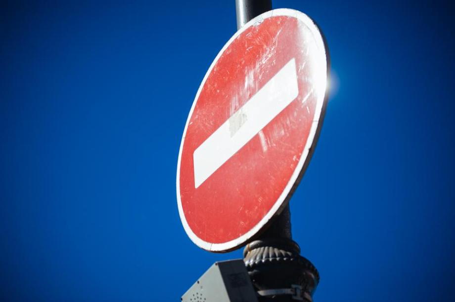 Фото: Илья Евстигнеев | Опять ограничения: владивостокцев предупредили о новых дорожных знаках в спорном районе